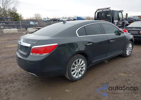 2013 Buick Lacrosse Leather Group z USA, uszkodzony, nr VIN 1G4GC5E34DF257084